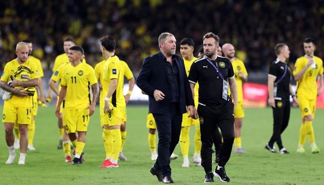 Truyền thông Malaysia vẫn rối ren vì tương lai đội tuyển.