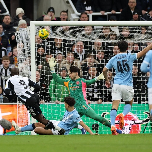 James Trafford trong màu áo Manchester City trước khi quyết định tìm kiếm bến đỗ mới.