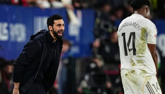 Thất bại cay đắng của Los Blancos.