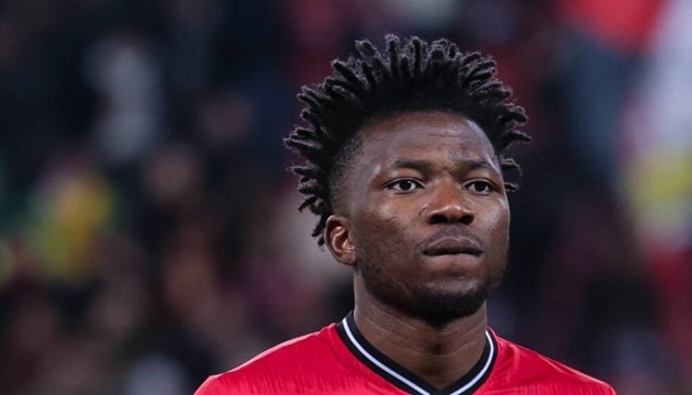 Tapsoba là một trong những chữ ký hướng đến tương lai của Quỷ đỏ.