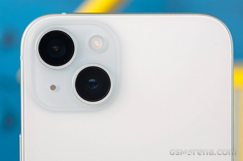 Camera iPhone 15 Plus