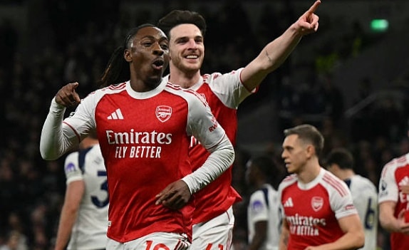 Eze cho thấy cái duyên ghi bàn vào lưới Spurs.