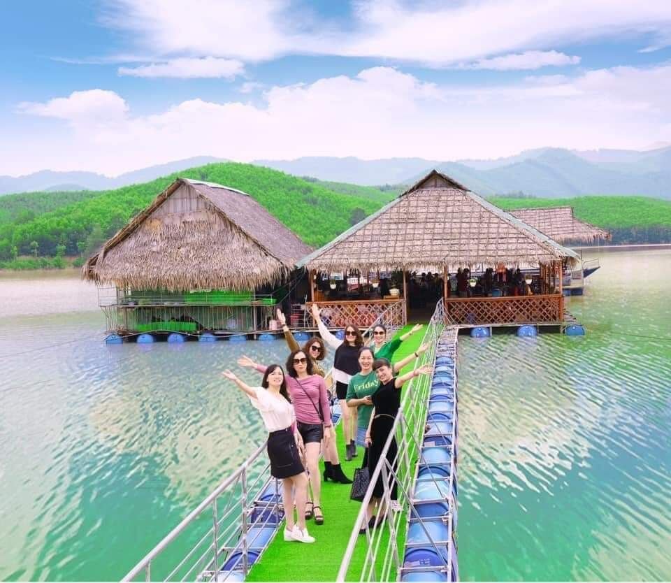 Khu Du lịch sinh thái Hòn Mát - Điểm du lịch hấp dẫn miền Tây xứ Nghệ