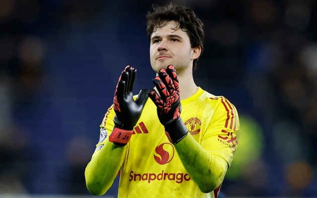 Thủ thành Senne Lammens đang dần khẳng định vị thế và niềm tin tại Manchester United.