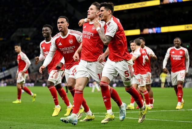 Arsenal có chiến thắng đầy ấn tượng ngay trên sân Tottenham.