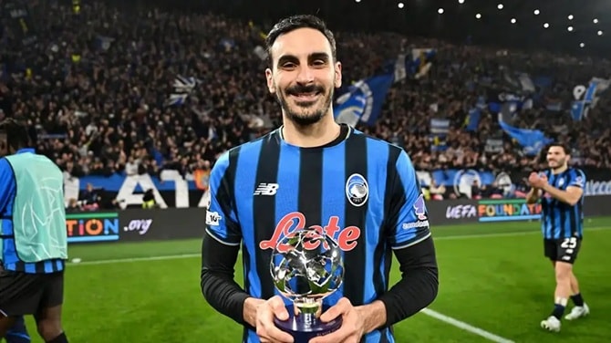 Zappacosta đã chơi xuất sắc trước Dortmund.