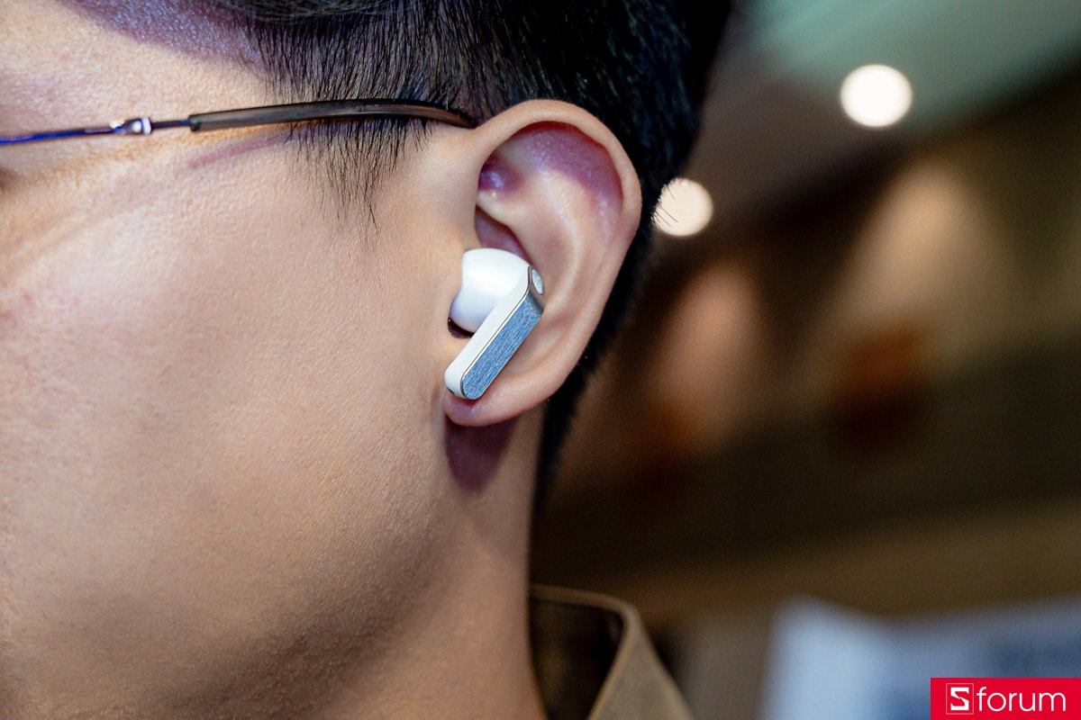 Công nghệ chống ồn thích ứng trên dòng tai nghe mới