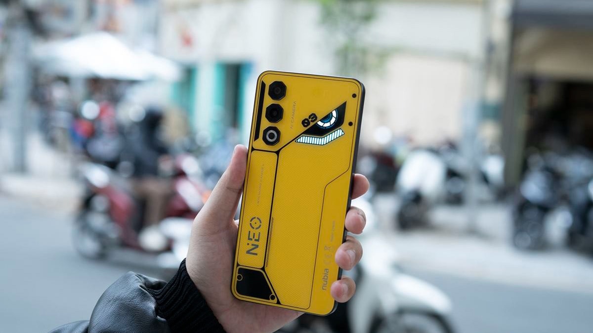 Điện thoại sở hữu cấu hình phần cứng mạnh mẽ