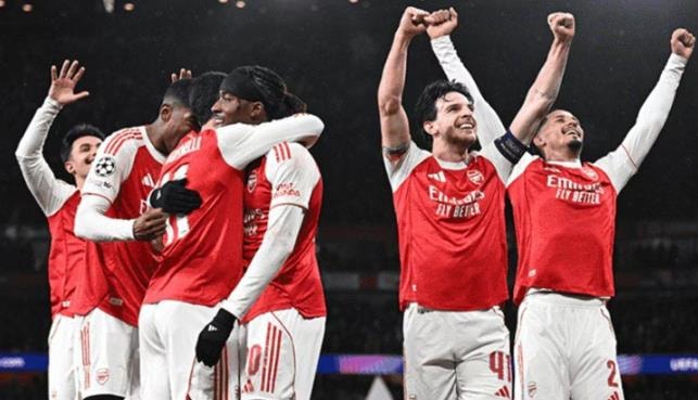 Arsenal được đánh giá là một trong những ứng cử viên nặng ký cho chức vô địch năm nay.