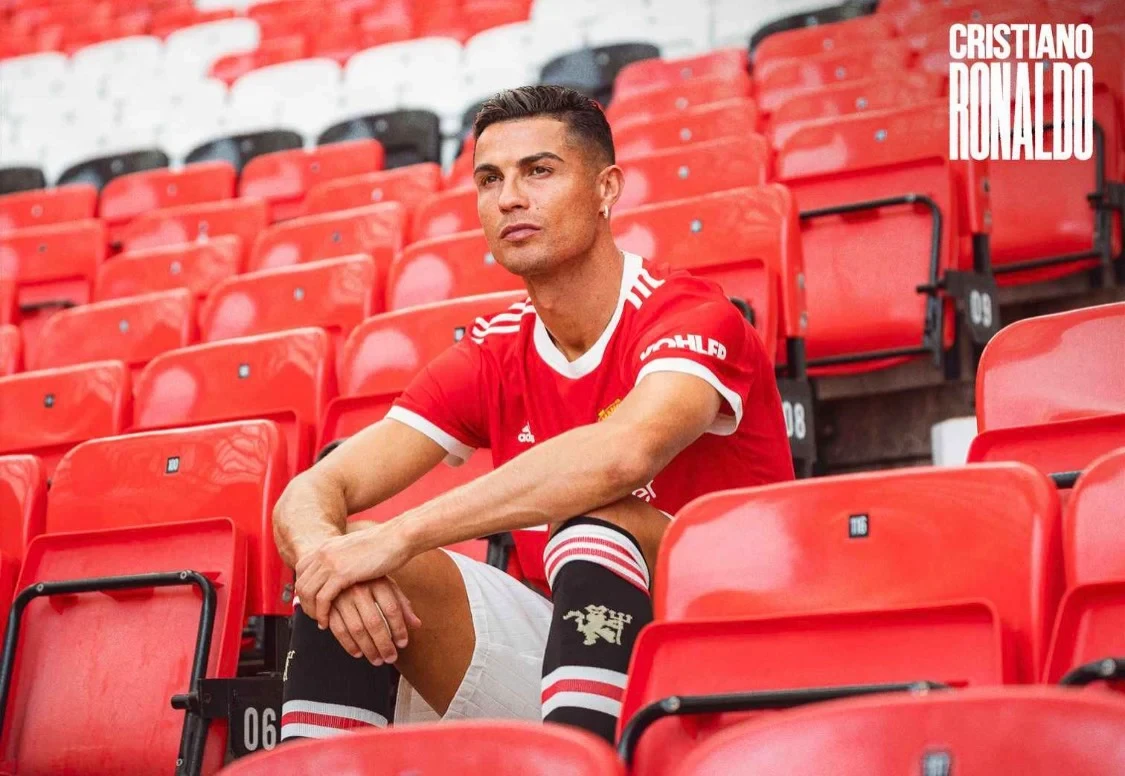 Một đêm đi cùng năm tháng.