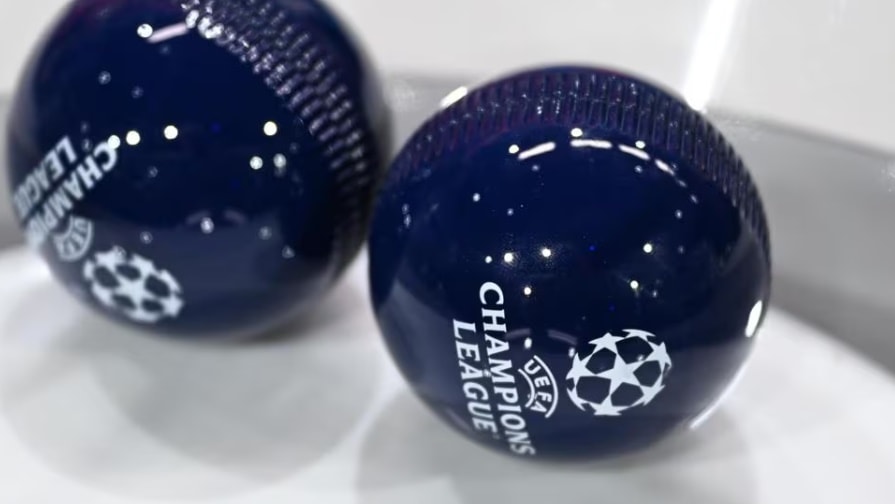 Buổi lễ bốc thăm các cặp đấu tại vòng 1/8 Champions League sắp diễn ra.