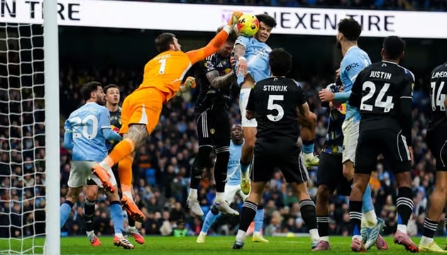 Đội bóng Leeds vẫn luôn là đối thủ khó chịu tại đấu trường Ngoại hạng Anh.