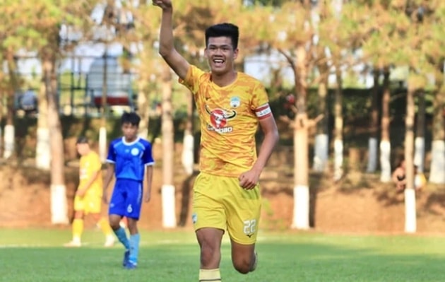 Đinh Quang Kiệt có chiều cao lý tưởng.