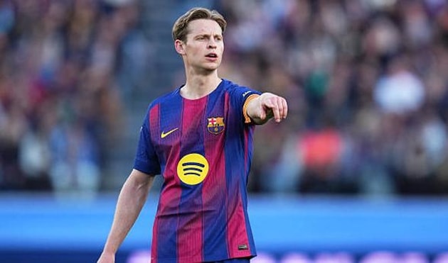 Frenkie de Jong nghỉ chừng 1 tháng vì chấn thương.