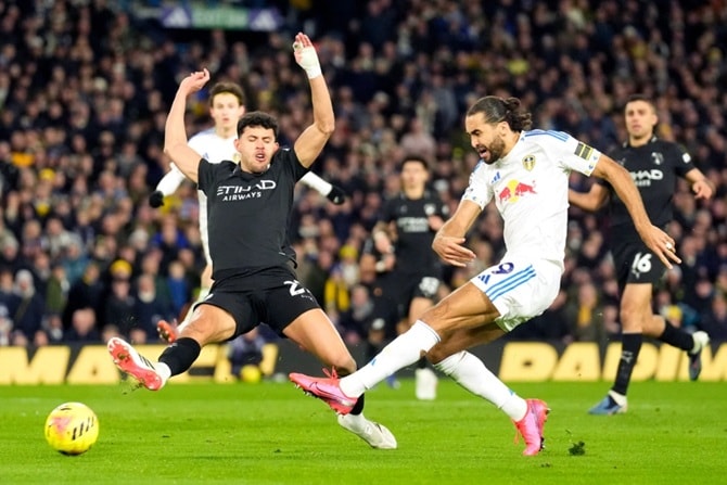 Matheus Nunes (7,7/10): Trở thành mục tiêu bị pressing của Leeds trong giai đoạn đầu trận nhưng đã chơi tròn vai sau đó.