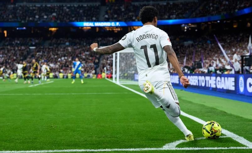 Cơ hội để Rodrygo thể hiện mình.