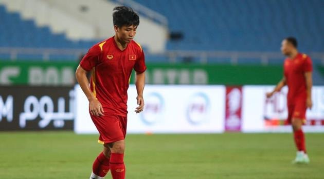 Bùi Tiến Dũng nghỉ thi đấu dài hạn vì chấn thương.
