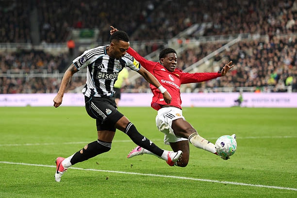 Man Utd đã nhận thấy rõ điểm yếu thể chất của Kobbie Mainoo sau trận thua Newcastle.