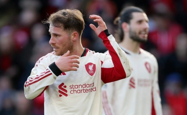 Chấn thương của Mac Allister khiến tuyến giữa Liverpool đối mặt với nhiều rủi ro.