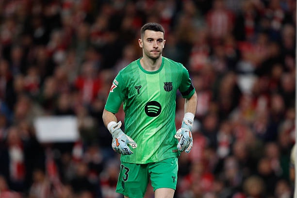 Thủ thành Joan Garcia có màn trình diễn xuất thần cứu thua cho Barca.