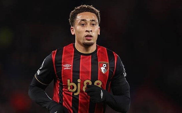 Tavernier lọt vào tầm ngắm của Man Utd.
