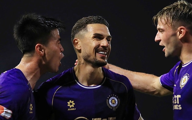 Hoàng Hên sẵn sàng khoác áo ĐT Việt Nam.