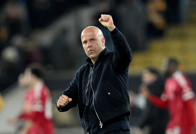 Huấn luyện viên Arne Slot đối mặt thử thách lớn tại Thổ Nhĩ Kỳ khi Liverpool chạm trán Galatasaray.