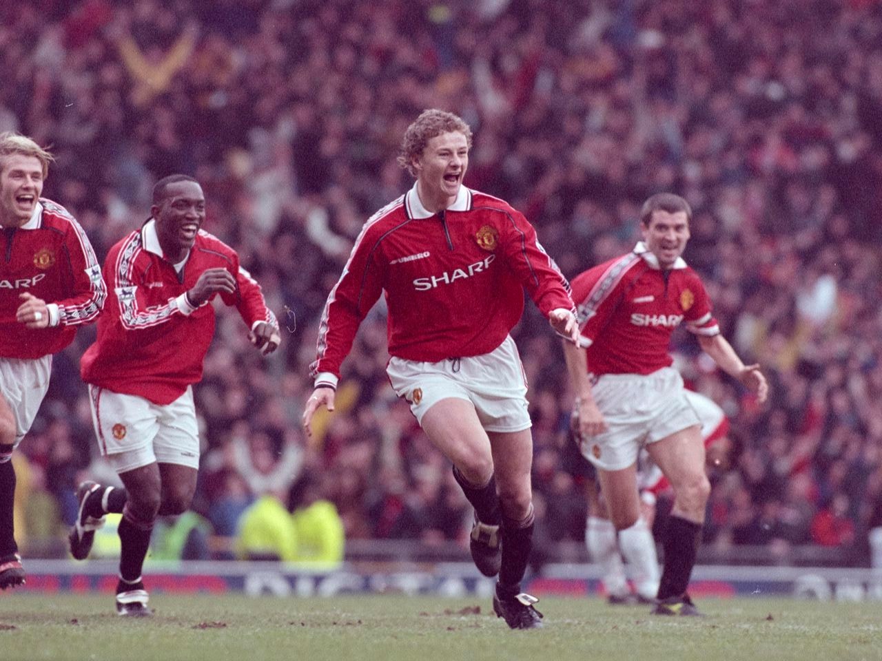 Solskjaer viết nên lịch sử Manchester United.