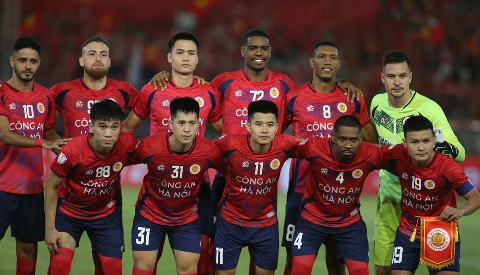 Nhiều cầu thủ Công an Hà Nội được triệu tập lên tuyển Việt Nam chuẩn bị cho các giải đấu quốc tế.