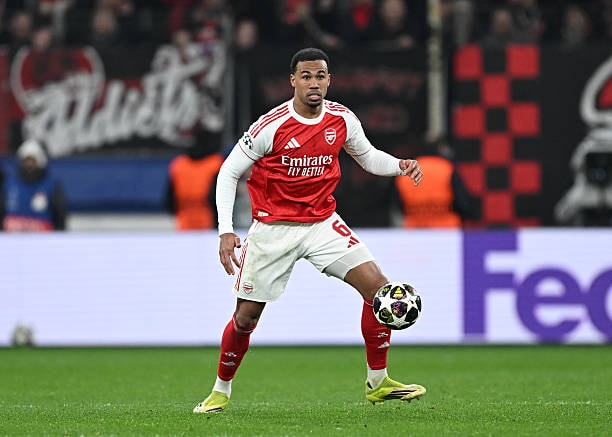 Gabriel Magalhaes - 6.7 điểm: Chơi vô cùng chắc chắn trong hiệp 2