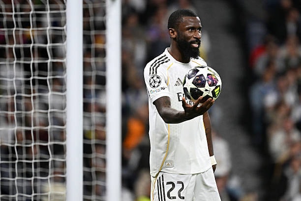 Antonio Rudiger - 7.6 điểm: Erling Haaland gần như tàng hình, phần lớn nhờ công của trung vệ người Đức.