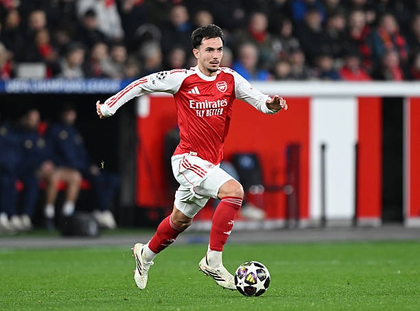 Martin Zubimendi - 6.6 điểm: Thi đấu nỗ lực ở tuyến giữa