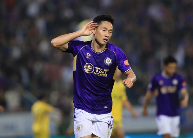 Tiền vệ Hai Long có một ngày thi đấu bùng nổ trong màu áo Hà Nội FC.