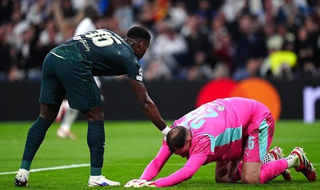 Manchester City vừa trải qua một trận thua thảm Real Madrid.