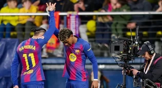 Raphinha và Yamal là những hạt nhân trong lối chơi tấn công của Barca.