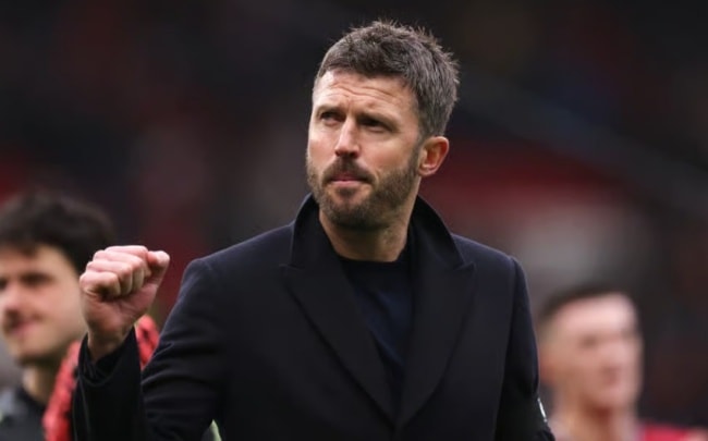 Hàng phòng ngự Man Utd cần thêm kinh nghiệm thực chiến từ những cầu thủ như Senesi.