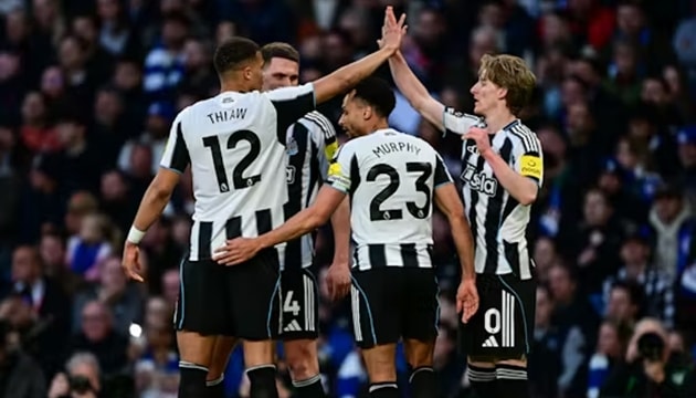 Newcastle United chơi rất hay mỗi khi đối đầu với những tên tuổi lớn ở Ngoại hạng Anh.