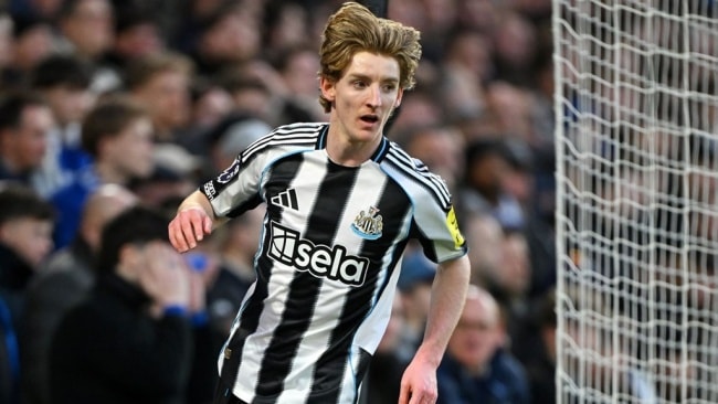 Gordon ghi bàn thắng duy nhất trận đấu.