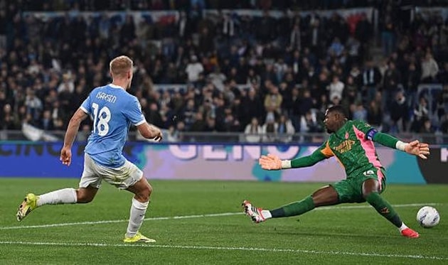 Khoảnh khắc ăn mừng của các cầu thủ Lazio sau trận đấu đầy kịch tính tại vòng 29 Serie A.