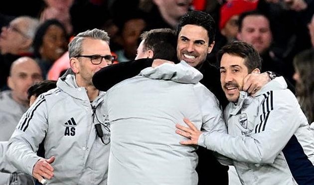 Đoàn quân của Mikel Arteta đang tiến đến ngôi vương Ngoại hạng Anh.