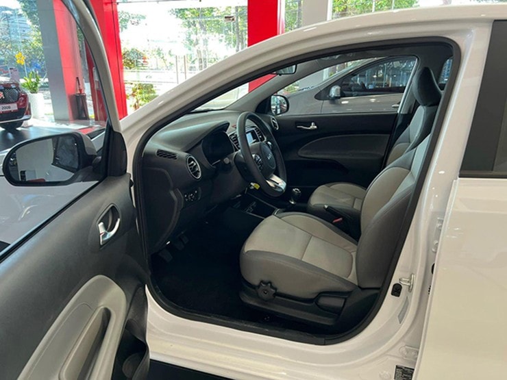 Màn hình giải trí trung tâm