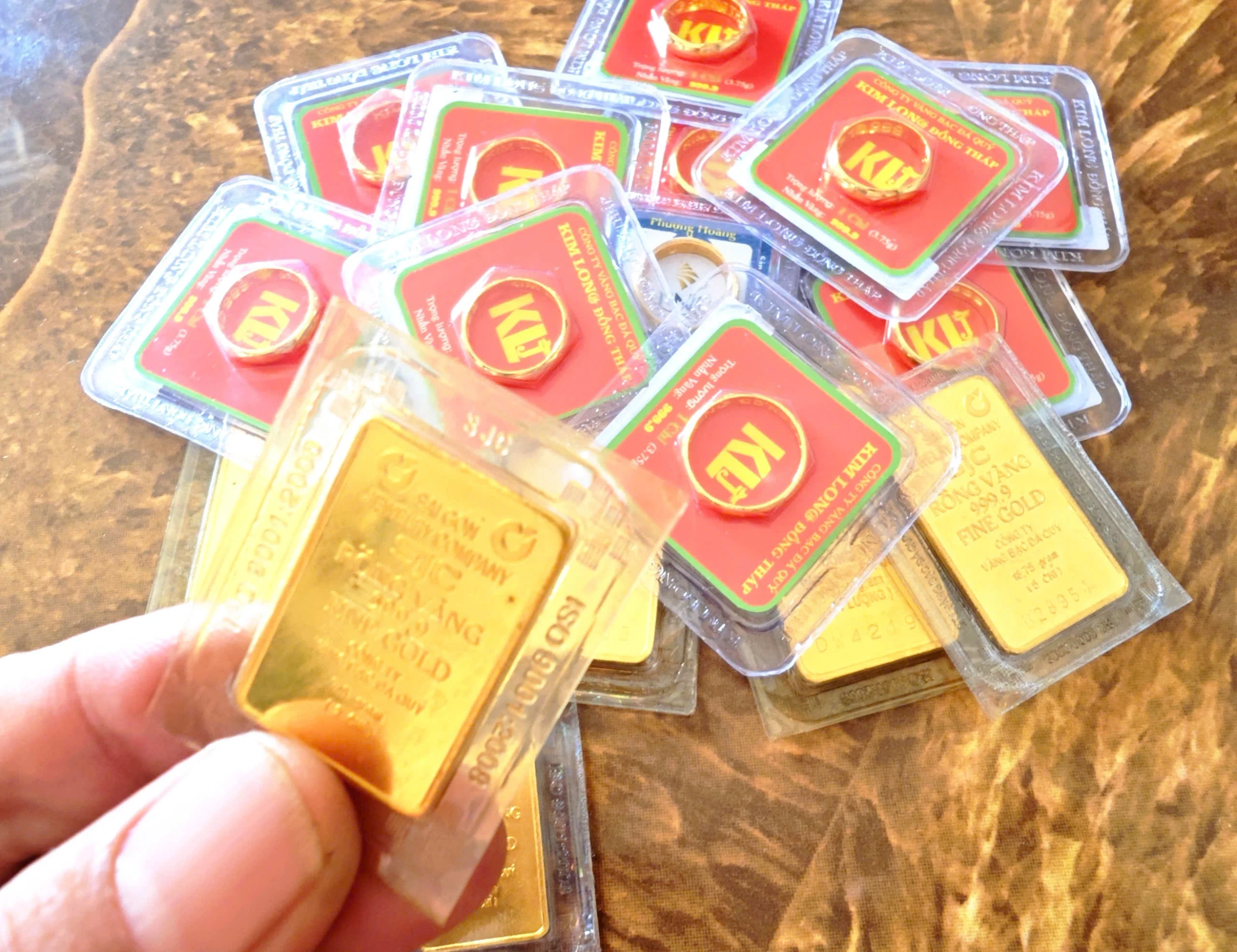 Cập nhật giá vàng chiều nay 17/3: SJC PNJ BTMC tăng trở lại