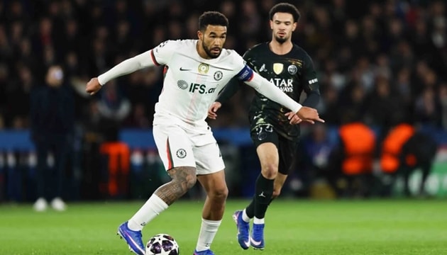 Mất Reece James, kế hoạch của Liam Rosenior có thể phá sản toàn tập.