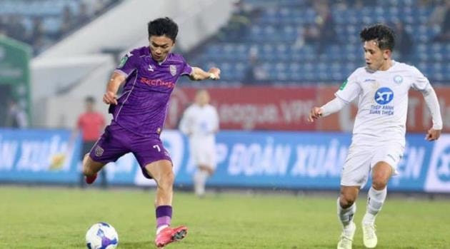 Việt Cường là chân sút đáng tin cậy của Becamex TP.HCM.