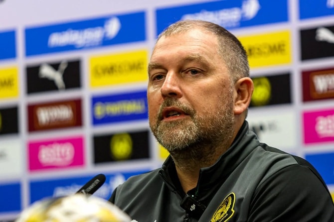 Cklamovski thất bại dù đã làm tốt phần việc của mình.