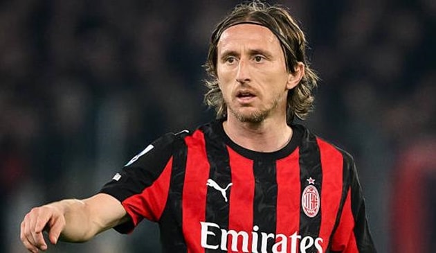 Tiền vệ Luka Modric đóng vai trò quan trọng trong việc vận hành lối chơi của AC Milan.