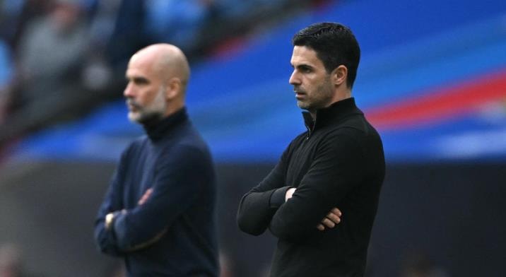HLV Mikel Arteta đối mặt với thử thách giúp Arsenal giành cú ăn ba.