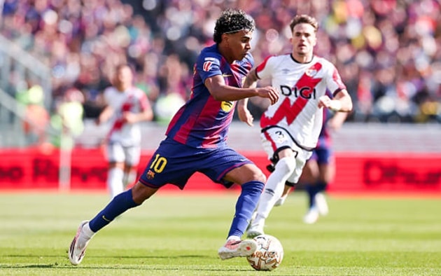 Lamine Yamal thi đấu nỗ lực nhưng thiếu hiệu quả trong các pha xử lý cuối cùng