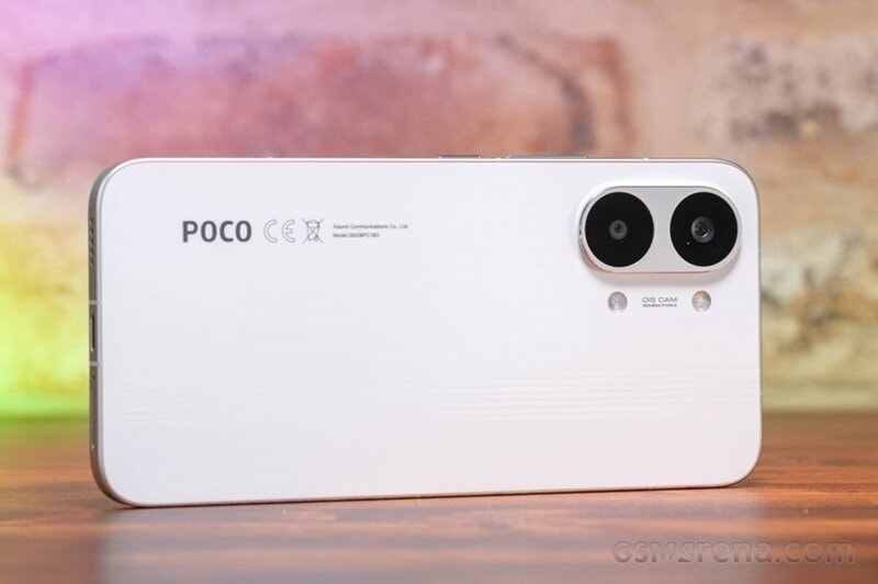Cụm camera sau của POCO X8 Pro Max