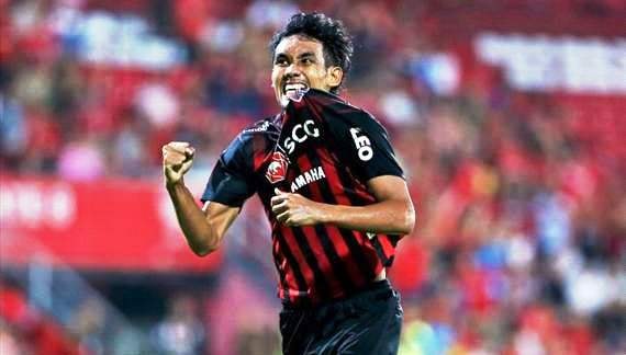 Visay Phaphouvanin là Vua phá lưới mọi thời đại của ĐT Lào.